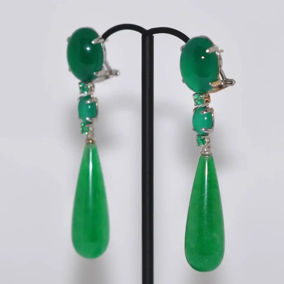 Jades, Agates and Emeralds Black Gold 18 Karats Chandelier Earrings — France - Picture 3 of 6